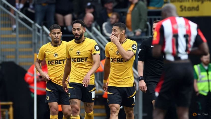 Brentford held 1-1 at Wolves after Munetsi thunderbolt