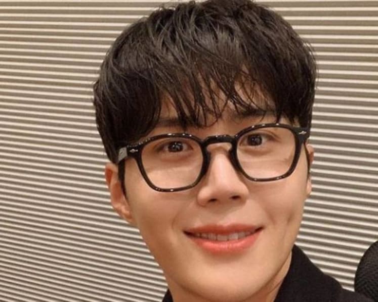 Start-Up K-drama actor Kim Seon-ho hosting fan meet event on TikTok