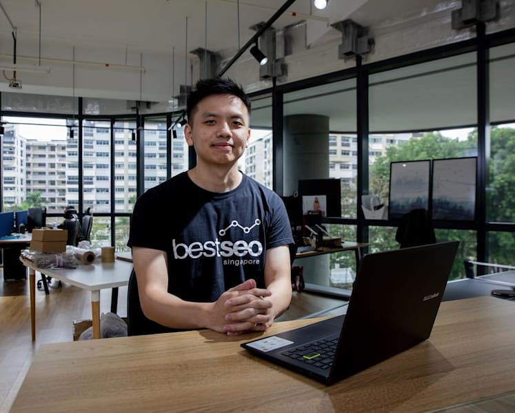 Gen Y Speaks: I paid thousands to move my home-based startup to an office, only to realise my bedroom was better
