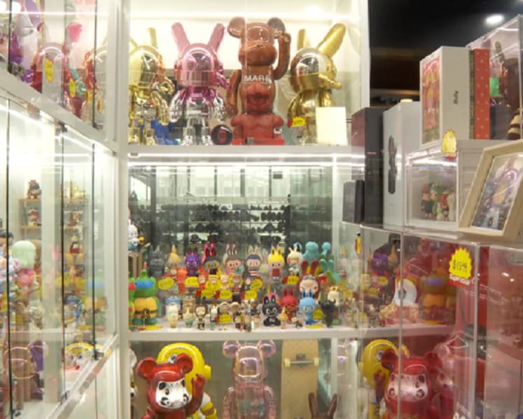 As costs rise, more Singapore collectors part with toys, trading cards and comics