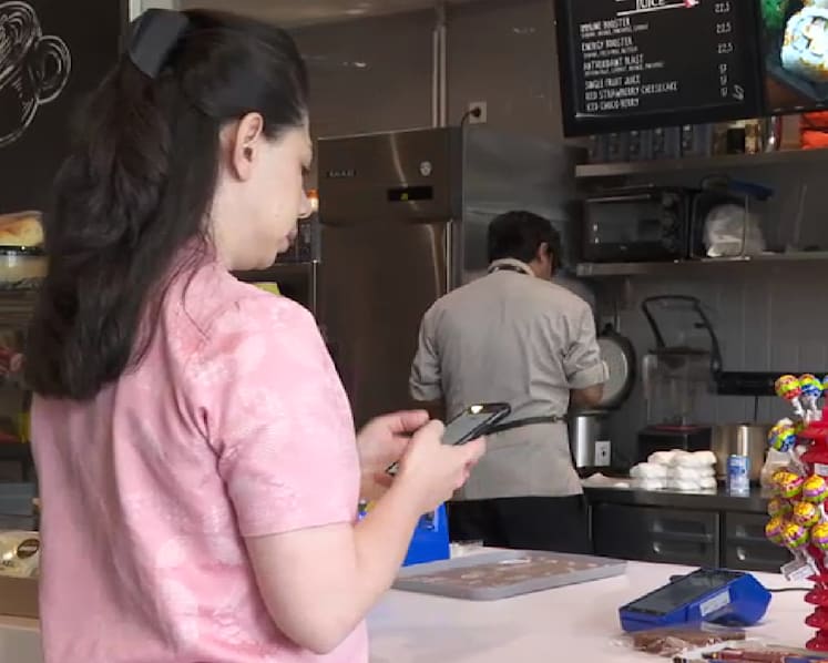QRIS transforms digital payments in Indonesia, challenging Western financial dominance