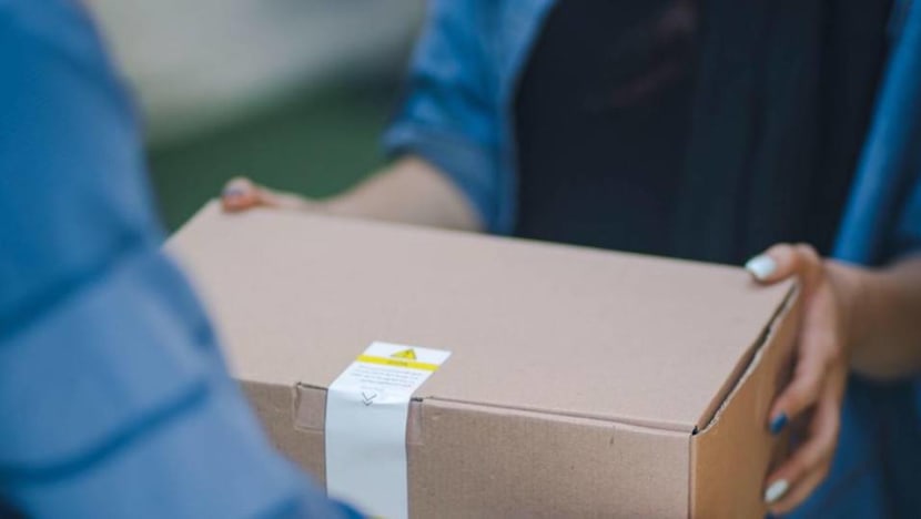Former FedEx delivery driver stole shoes from shipments and wallet from Ryde passenger, gets jail