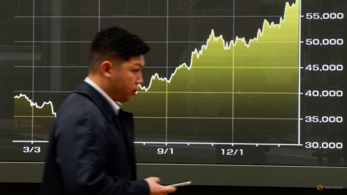 Foreign investors buy Japanese stocks for eighth week on AI rally
