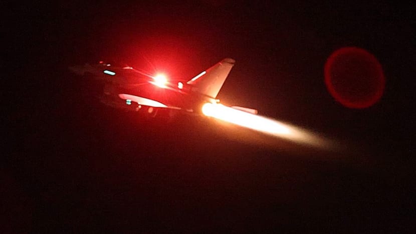 US, Britain launch strikes against Houthis in Yemen over Red Sea attacks