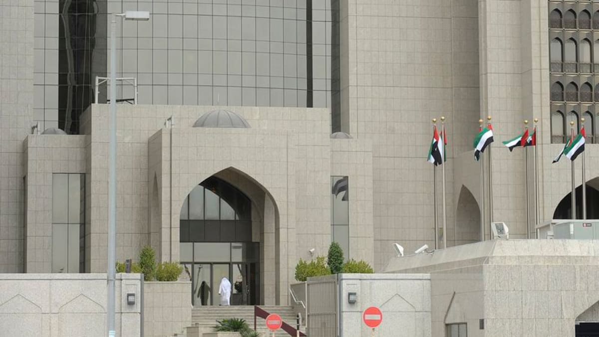 Egypt's Banque Misr reviews US Iran sanctions notice, UAE central bank launches urgent examination