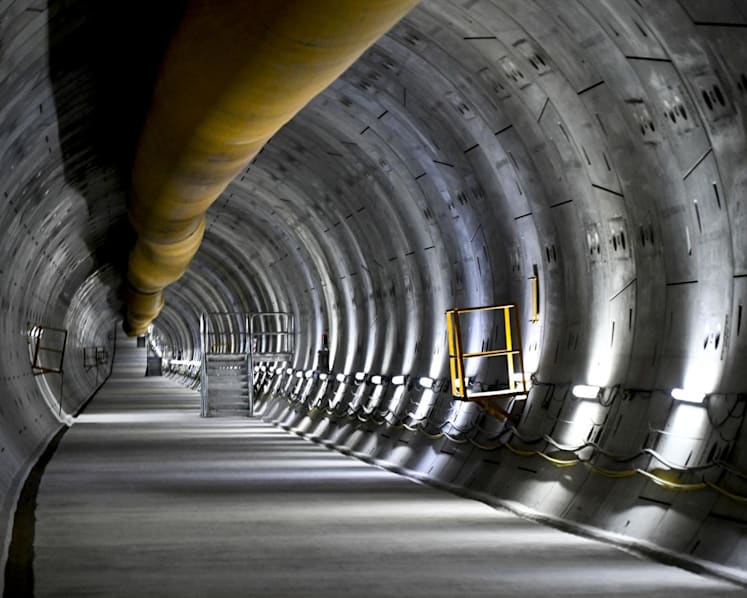 Changi t5 tunnel 005