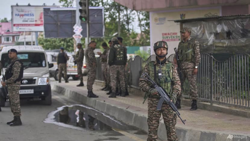China luah rasa bimbang, tawar bantuan untuk hurai konflik India-Pakistan China luah rasa bimbang, tawar bantuan untuk hurai konflik India-Pakistan