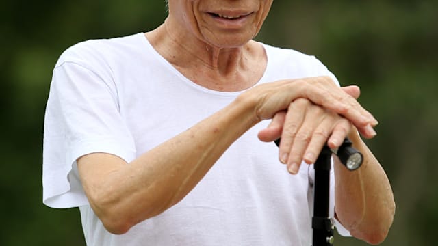 指儿子家暴还强送心理卫生学院 老汉申请个人保护令遭驳回