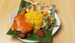 Di Titik Merah: Aku Pedagang Kaki Lima - Kerabu by Arang