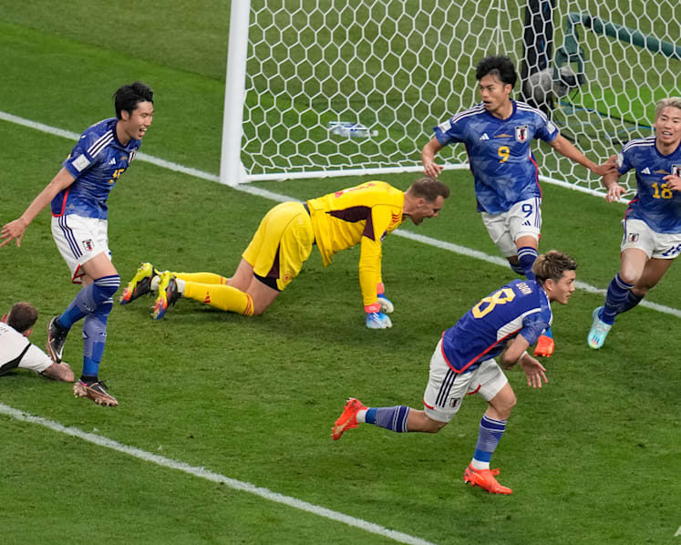 Japan stun Germany 2-1 in comeback victory at World Cup