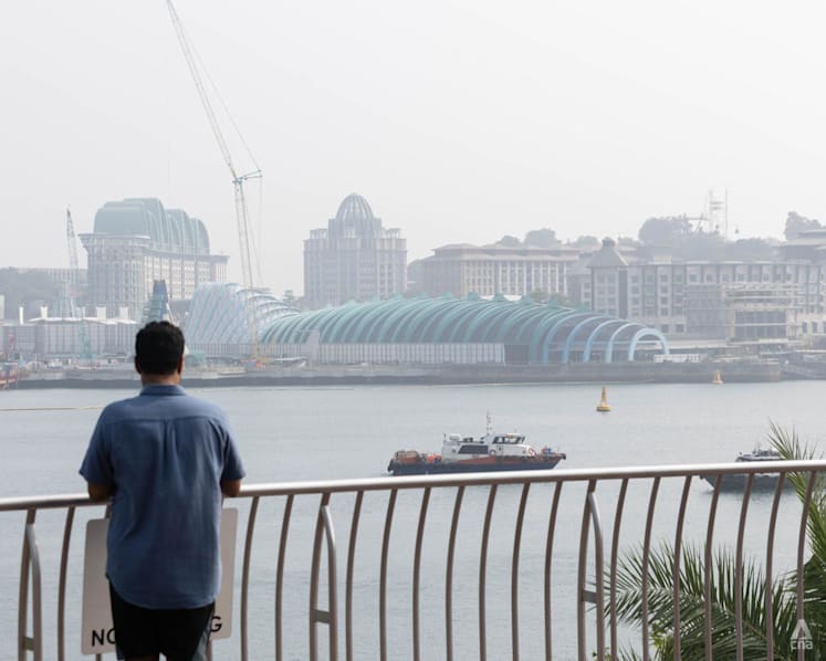 Air quality hits unhealthy range in central Singapore; 1-hour PM2.5 elevated in 2 regions