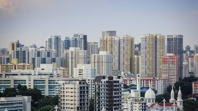 本地房地产行情指数持续上升