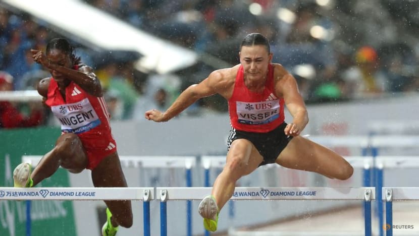 Seville leaves Lyles trailing in Lausanne, Hodgkinson wins again