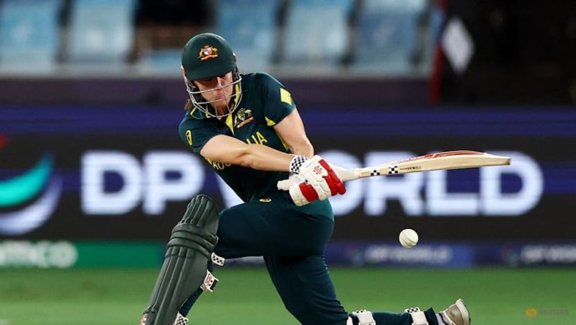 Australia retain Women's Ashes with T20I win over England