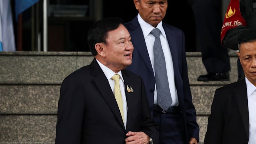 Thaksin Shinawatra tinggalkan Thailand secara mengejut menjelang keputusan mahkamah