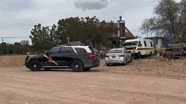 美新墨西哥州三人死亡  现场急救人员疑接触不明物质现头晕呕吐症状