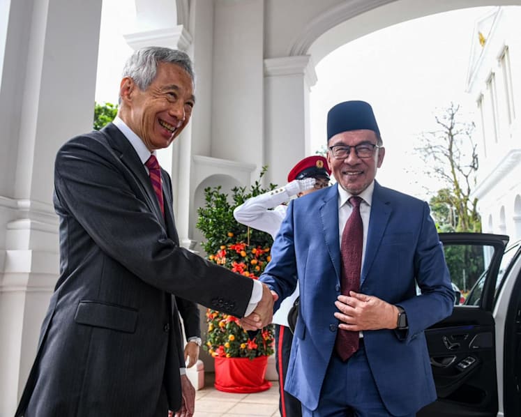 No bilateral issues should be left unresolved, says Anwar on first visit to Singapore as Malaysia PM