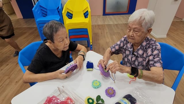 【步步追踪】年近100岁还能服务社会吗？ 她或许是本地最年长义工！