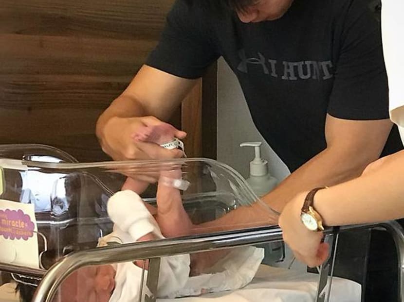 How New Dad Vincent Ng&rsquo;s Wushu Skills Come In Handy When He&rsquo;s Changing His Son&rsquo;s Diapers