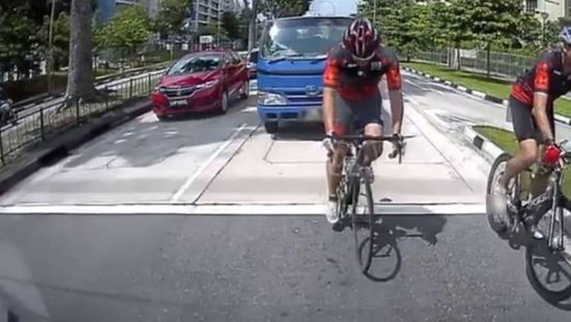 Polis berkas pengayuh basikal, pemandu lori dalam kemalangan Pasir Ris