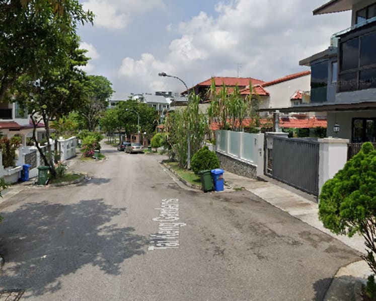 Maid jailed for abandoning her newborn baby in bin, hoping someone else would find him