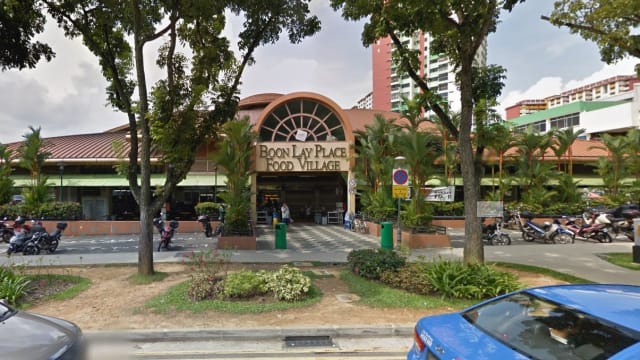 六座巴刹与熟食中心将从下周一起分批关闭翻新