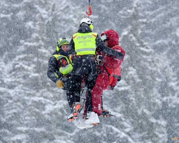 Alpine skiing-Vonn says Olympic dream not over yet despite crashing in Crans-Montana
