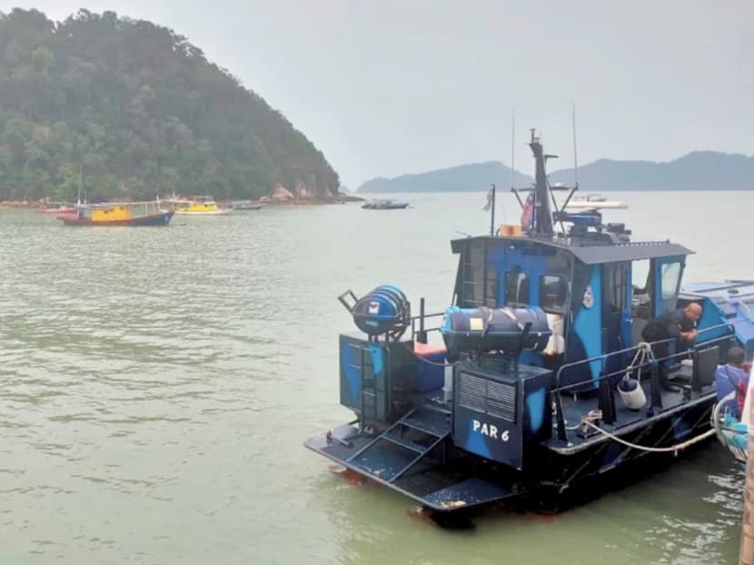 A search and rescue mission involving personnel from several agencies was activated at the Penyabong jetty.