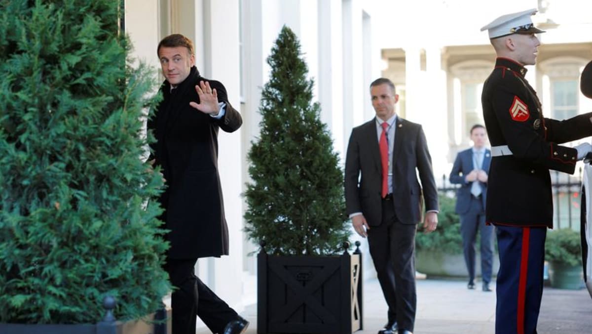 Macron arrives at White House for Ukraine talks with Trump