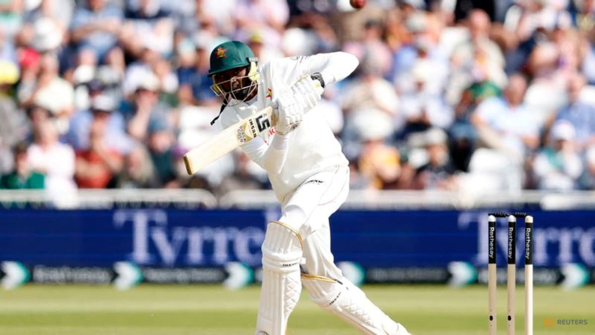 Zimbabwe triệu tập thủ môn Tafadzwa Tsiga cho loạt trận T20 với Ấn Độ (Ảnh: CNA)