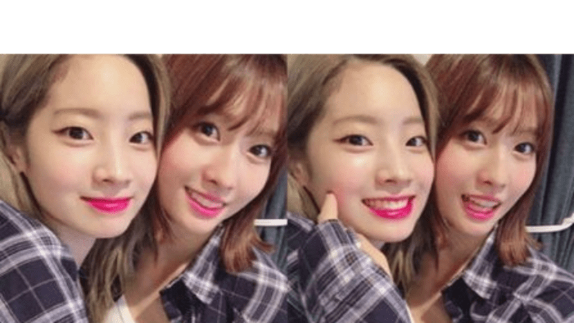 Twice′s Dahyun and Momo Updates Fans With Cute Selfies Twice′s Dahyun and Momo Updates Fans With Cute Selfies