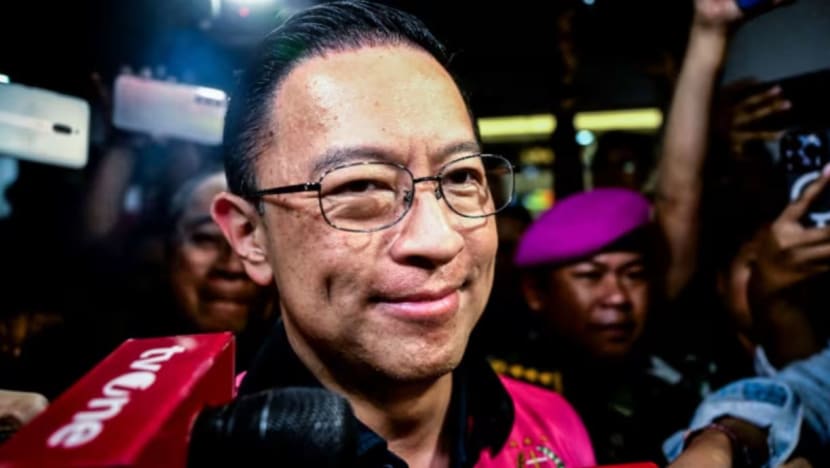 Mantan menteri perdagangan Indonesia diberkas berhubung siasatan kes rasuah import gula Mantan menteri perdagangan Indonesia diberkas berhubung siasatan kes rasuah import gula