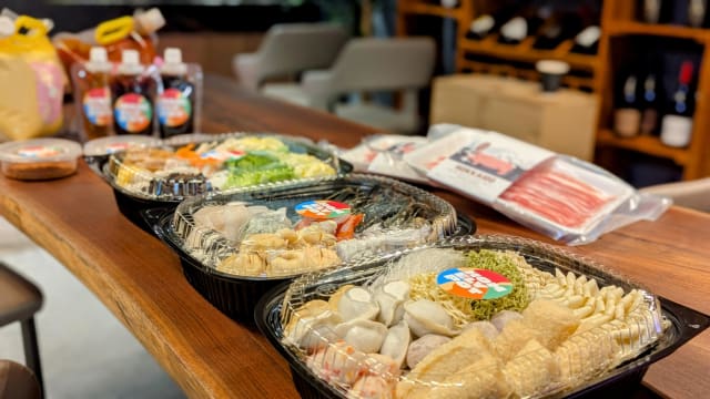 湿冷天气带动火锅年夜饭需求 预定同比增25%