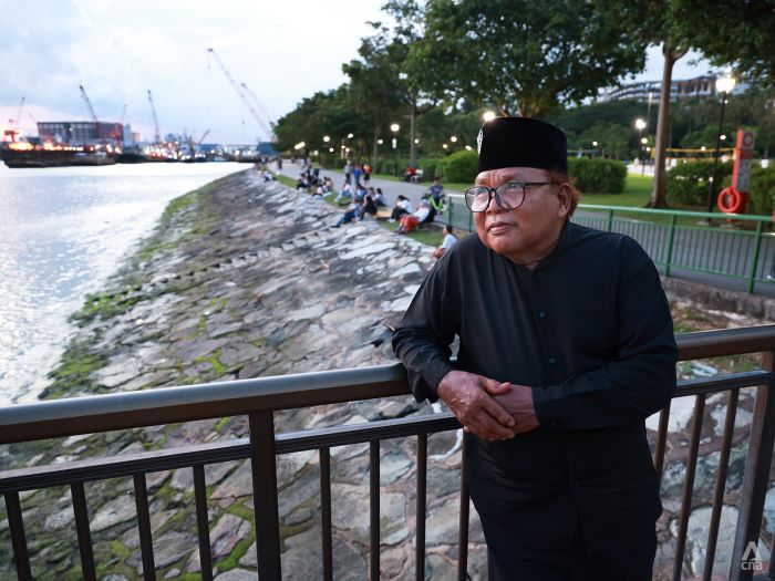 'If given a choice, we all wanted to die on the pulau', says a former islander on the joys of a simple life