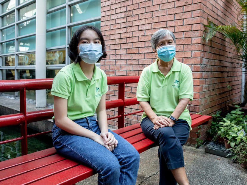 Miss Yeo Tze Yee (left) and Mrs Linda Hart (right) are volunteer befrienders at Dover Park Hospice. Miss Yeo Tze Yee (left) and Mrs Linda Hart (right) are volunteer befrienders at Dover Park Hospice.