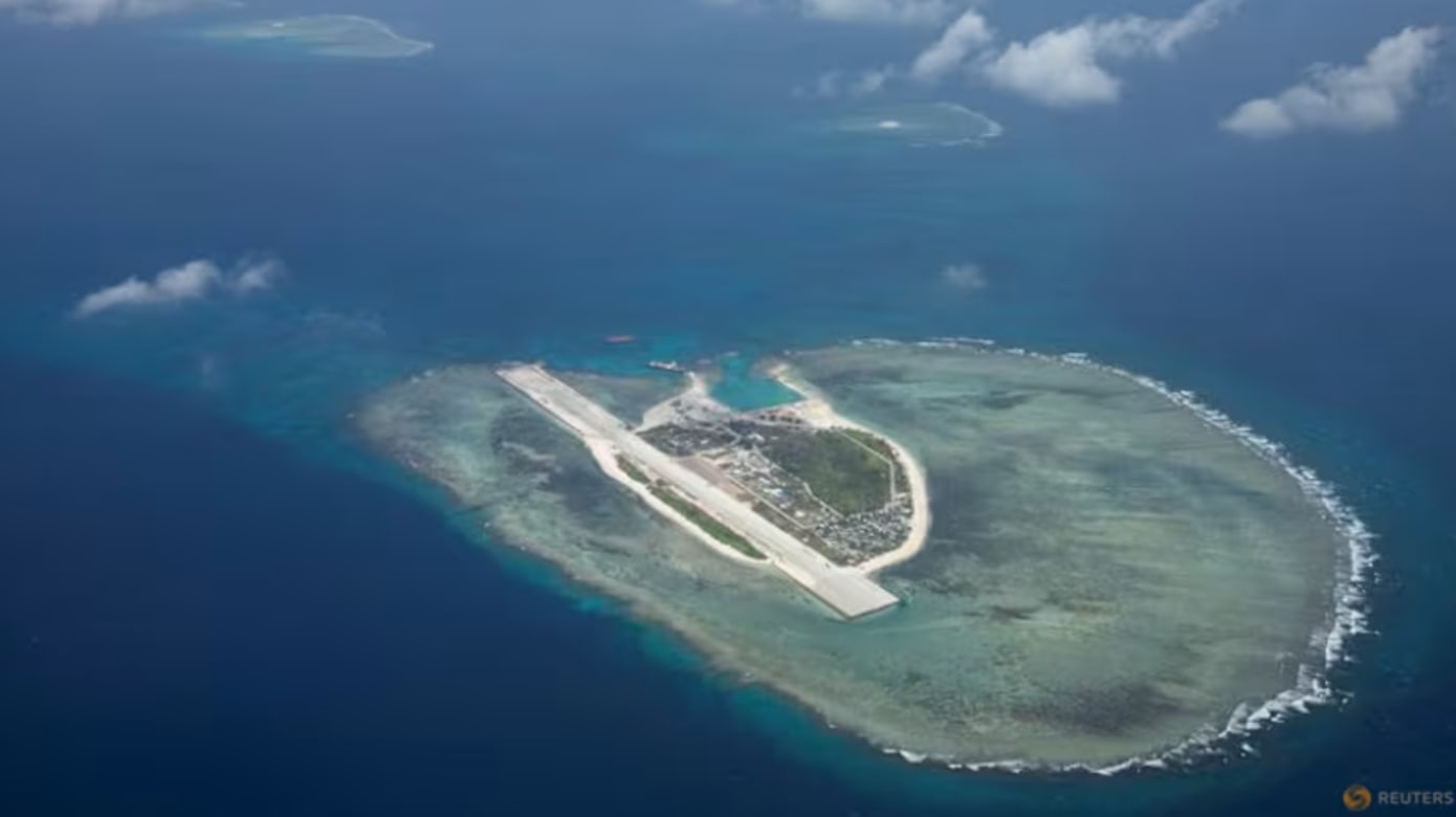 美国同澳大利亚及菲律宾 南中国海举行联合海上演习