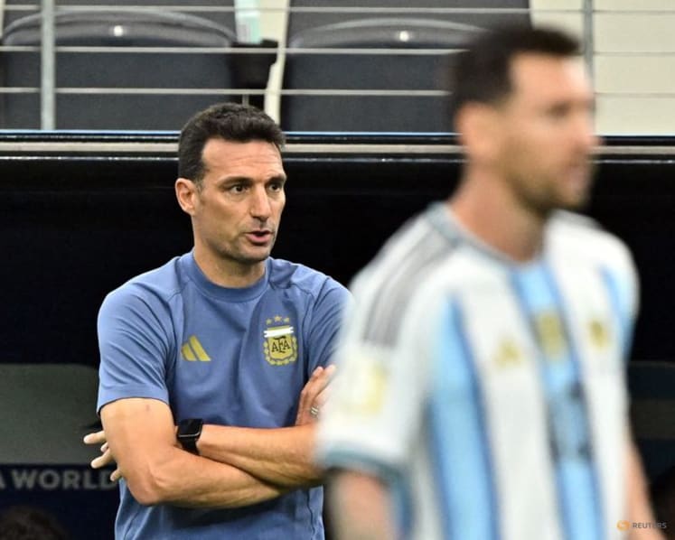 Constant Messi chatter causes Argentina boss Scaloni fatigue