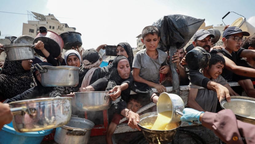Trump says many are starving in Gaza, vows to set up food centres Trump says many are starving in Gaza, vows to set up food centres