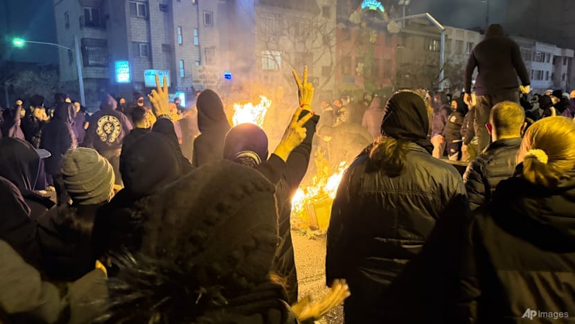 Trump urges Iranians to keep protesting, saying 'help is on its way'