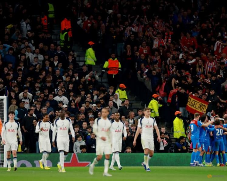 Atletico survive scare at Tottenham to reach quarter-finals