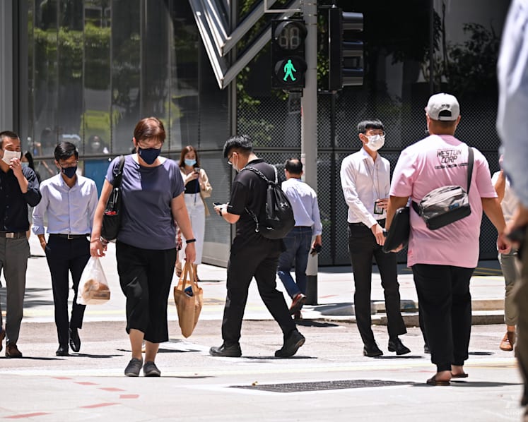 Will Singapore move in the direction of US, and consider a ban on non-compete clauses in labour contracts?