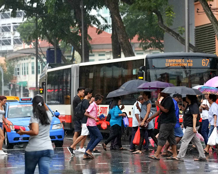Warm and humid weather in first half of May, temperature may reach 35°C on some days: Met Service