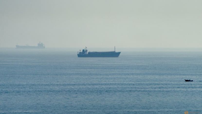 Oil price rises after Iran says it stops ships in Hormuz