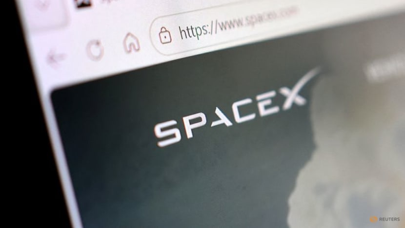 SpaceX aims to launch orbital AI computing tests by end of next year, sources say