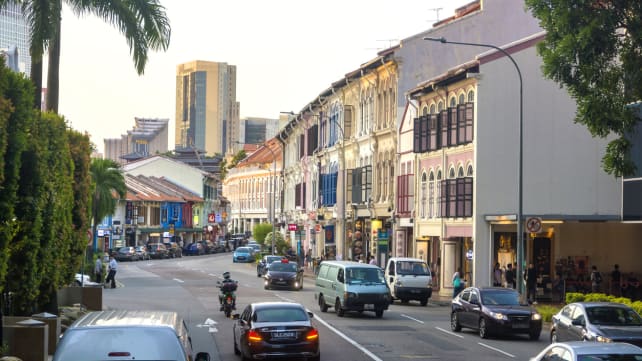 Commentary: The tussle over retail rents in Singapore cannot go on like this
