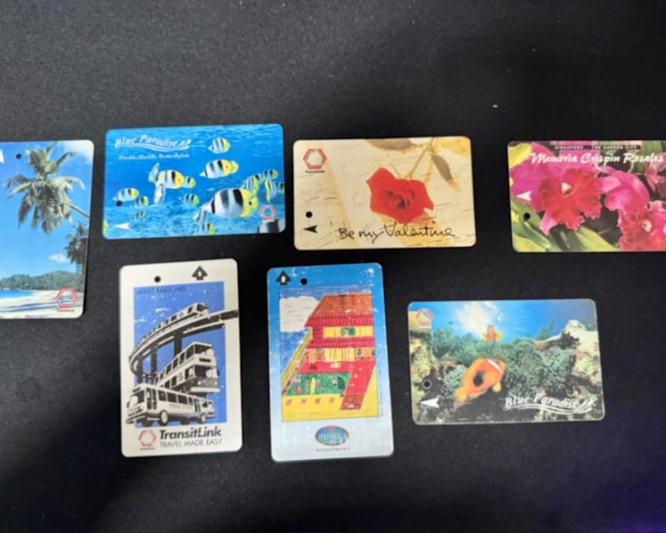 #trending: Online users hit with nostalgia by bus and MRT fare cards from the 1990s