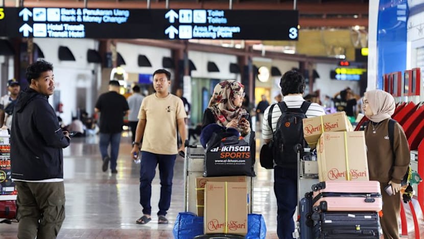 Jakarta Airports Closed Due to Volcanic Ash