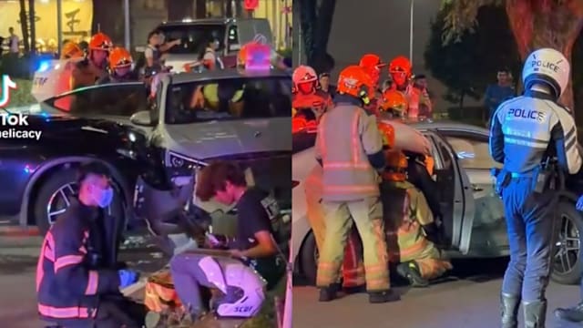 丹戎巴葛两车T形车祸 民防人员到场助司机脱困