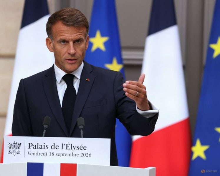 'Welcome back,' says Macron, as UK PM opens door to EU return