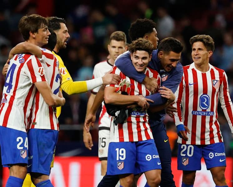 Atletico still burning over penalty controversy as Madrid derby looms